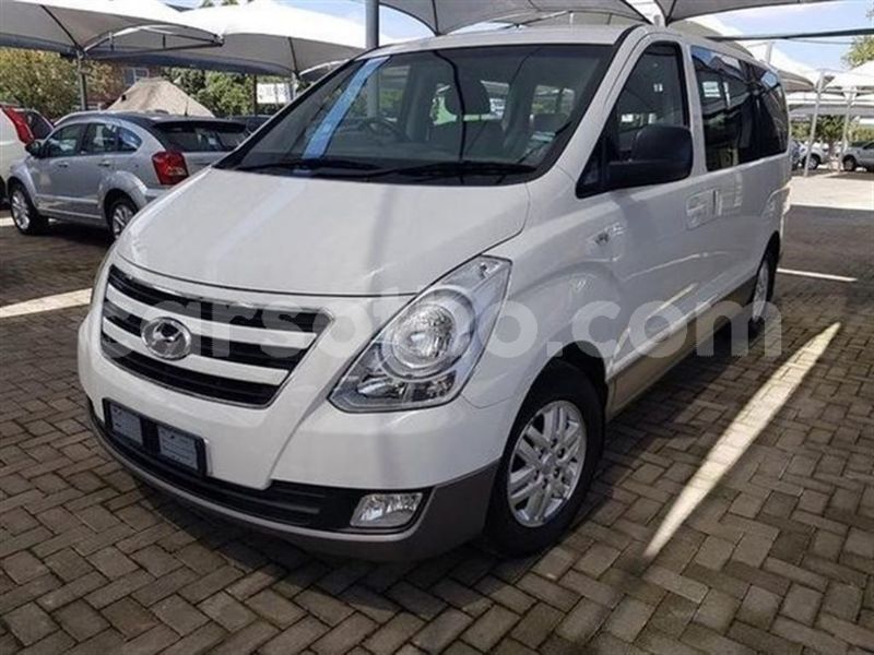 Big with watermark hyundai h1 maseru import dubai 12370