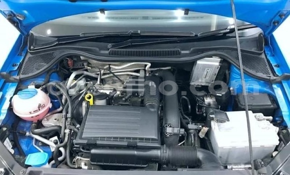 Buy Used Volkswagen Polo Blue Car in Hlotse in Leribe Buy Used Volkswagen Polo Blue Car in Hlotse in Leribe