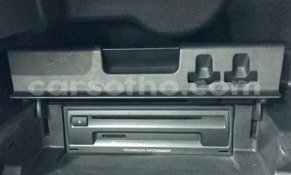 Buy Used Volkswagen Polo Blue Car in Hlotse in Leribe Buy Used Volkswagen Polo Blue Car in Hlotse in Leribe