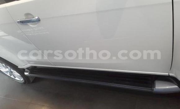 اشتري مستعمل Isuzu MU-X Silver سيارة في Hlotse في Leribe اشتري مستعمل Isuzu MU-X Silver سيارة في Hlotse في Leribe
