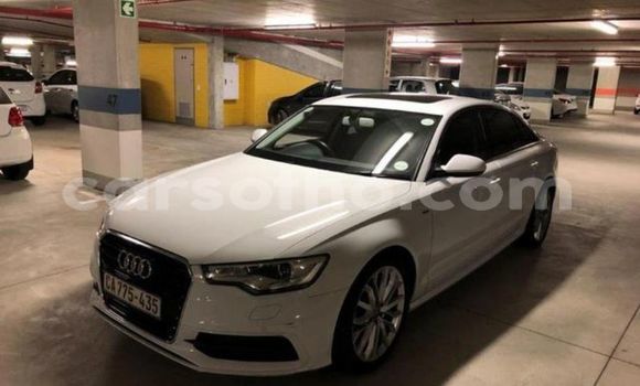 Sayi Na hannu Audi A6 White Mota in Butha Buthe a Butha-Buthe Sayi Na hannu Audi A6 White Mota in Butha Buthe a Butha-Buthe