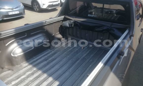 اشتري مستعمل Chevrolet Corsa Red سيارة في Peka في Leribe اشتري مستعمل Chevrolet Corsa Red سيارة في Peka في Leribe