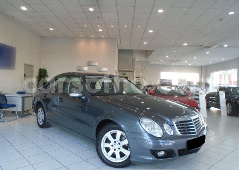 Big with watermark mercedes benz e%e2%80%93class leribe maputsoa 12388