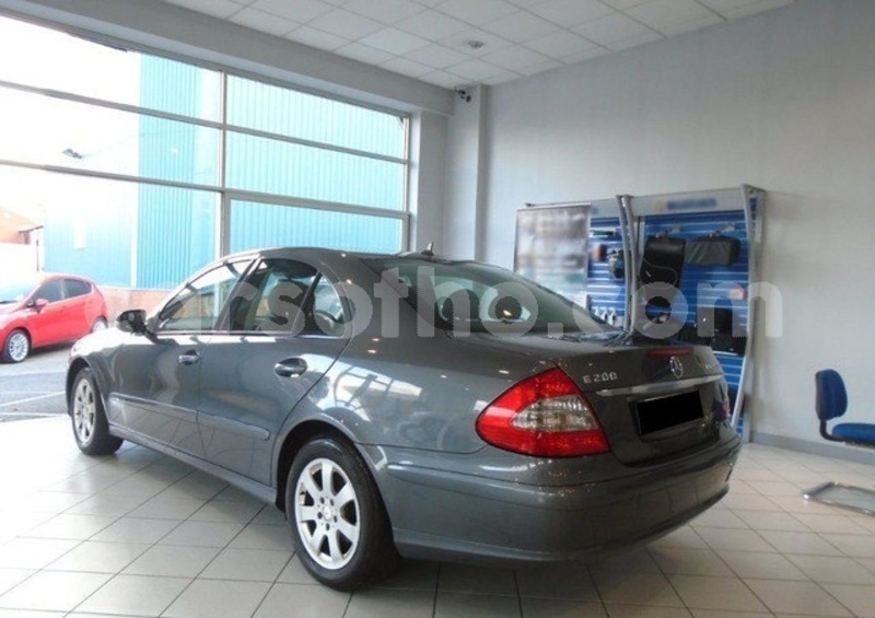 Big with watermark mercedes benz e%e2%80%93class leribe maputsoa 12388