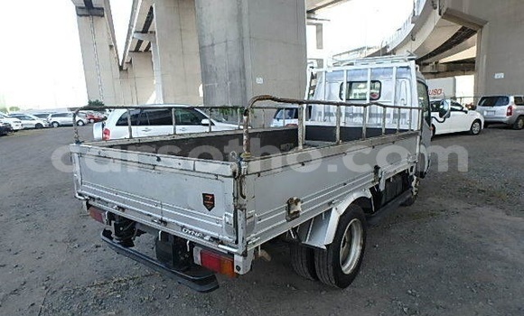 Sayi Na hannu Toyota Dyna Silver Mota in Maputsoe a Leribe Sayi Na hannu Toyota Dyna Silver Mota in Maputsoe a Leribe