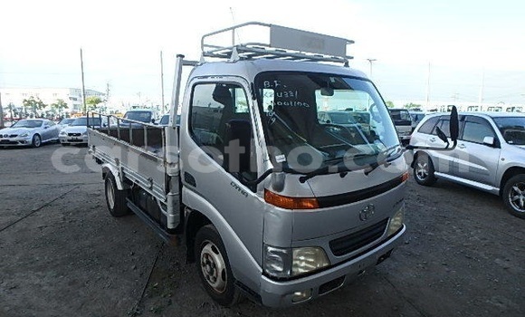 Sayi Na hannu Toyota Dyna Silver Mota in Maputsoe a Leribe Sayi Na hannu Toyota Dyna Silver Mota in Maputsoe a Leribe