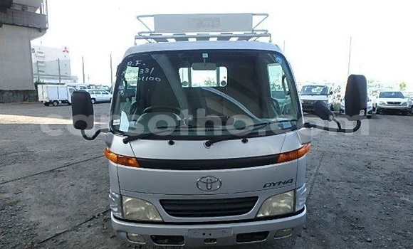 Sayi Na hannu Toyota Dyna Silver Mota in Maputsoe a Leribe Sayi Na hannu Toyota Dyna Silver Mota in Maputsoe a Leribe
