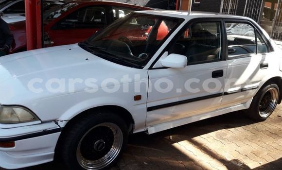 اشتري مستعمل Toyota Corolla White سيارة في Maseru في Maseru اشتري مستعمل Toyota Corolla White سيارة في Maseru في Maseru