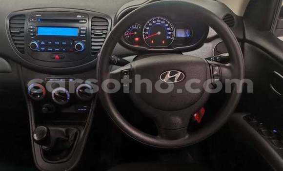 Sayi Na hannu Hyundai i10 Blue Mota in Maseru a Maseru Sayi Na hannu Hyundai i10 Blue Mota in Maseru a Maseru
