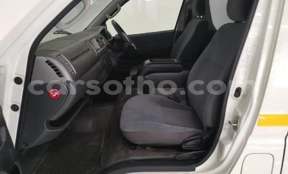 Acheter Occasion Voiture Toyota Hiace Blanc à Maseru, Maseru Acheter Occasion Voiture Toyota Hiace Blanc à Maseru, Maseru