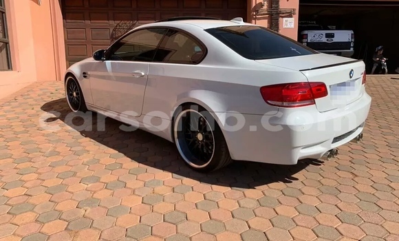 Acheter Occasion Voiture BMW M3 Blanc à Maseru, Maseru Acheter Occasion Voiture BMW M3 Blanc à Maseru, Maseru