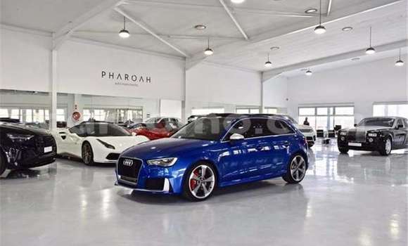 Acheter Occasion Voiture Audi RS3 Bleu à Maputsoe, Leribe Acheter Occasion Voiture Audi RS3 Bleu à Maputsoe, Leribe