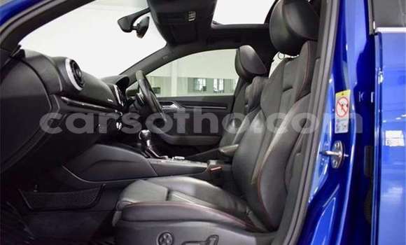 Acheter Occasion Voiture Audi RS3 Bleu à Maputsoe, Leribe Acheter Occasion Voiture Audi RS3 Bleu à Maputsoe, Leribe