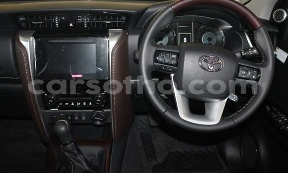 Acheter Occasion Voiture Toyota Hilux Gris à Mafeteng, Mafeteng Acheter Occasion Voiture Toyota Hilux Gris à Mafeteng, Mafeteng