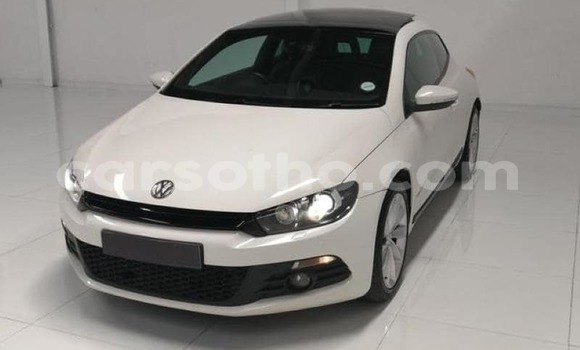 Sayi Na hannu Volkswagen Scirocco R White Mota in Maseru a Maseru Sayi Na hannu Volkswagen Scirocco R White Mota in Maseru a Maseru