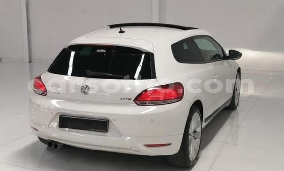 Sayi Na hannu Volkswagen Scirocco R White Mota in Maseru a Maseru Sayi Na hannu Volkswagen Scirocco R White Mota in Maseru a Maseru