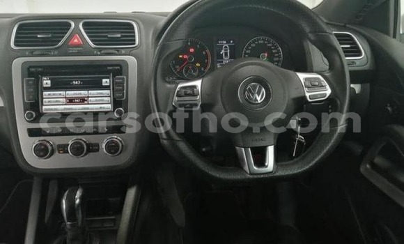 Sayi Na hannu Volkswagen Scirocco R White Mota in Maseru a Maseru Sayi Na hannu Volkswagen Scirocco R White Mota in Maseru a Maseru