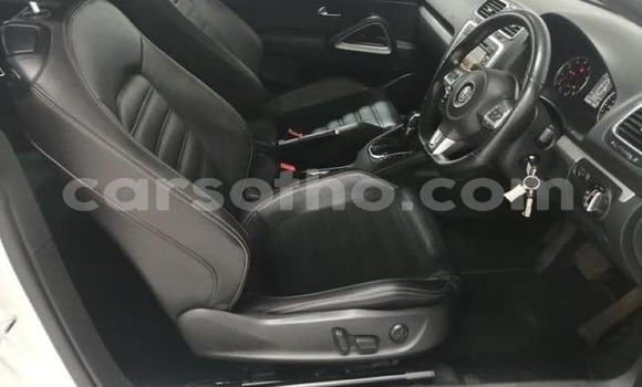 Sayi Na hannu Volkswagen Scirocco R White Mota in Maseru a Maseru Sayi Na hannu Volkswagen Scirocco R White Mota in Maseru a Maseru