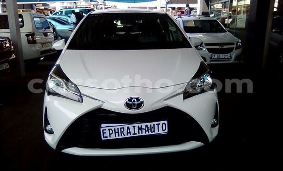 Buy Used Toyota Yaris White Car in Mohale's Hoek in Mohale's Hoek Buy Used Toyota Yaris White Car in Mohale's Hoek in Mohale's Hoek