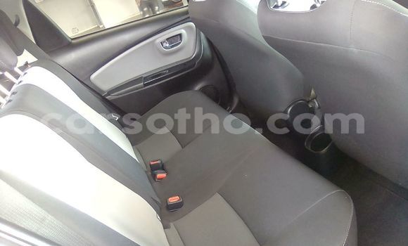 Buy Used Toyota Yaris White Car in Mohale's Hoek in Mohale's Hoek Buy Used Toyota Yaris White Car in Mohale's Hoek in Mohale's Hoek