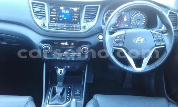Acheter Occasion Voiture Hyundai Tucson Bleu à Hlotse, Leribe Acheter Occasion Voiture Hyundai Tucson Bleu à Hlotse, Leribe