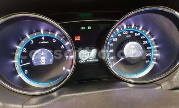 اشتري مستعمل Hyundai Sonata White سيارة في Maseru في Maseru اشتري مستعمل Hyundai Sonata White سيارة في Maseru في Maseru