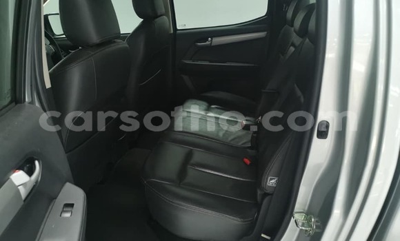 Sayi Na hannu Isuzu KB Silver Mota in Maseru a Maseru Sayi Na hannu Isuzu KB Silver Mota in Maseru a Maseru