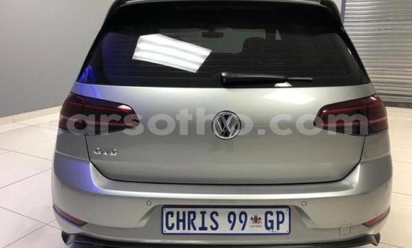 اشتري مستعمل Volkswagen Golf Silver سيارة في Maseru في Maseru اشتري مستعمل Volkswagen Golf Silver سيارة في Maseru في Maseru