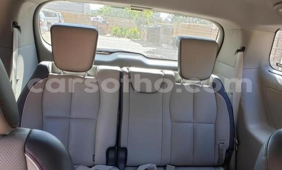 Acheter Occasion Voiture Kia Sedona Rouge à Hlotse, Leribe Acheter Occasion Voiture Kia Sedona Rouge à Hlotse, Leribe