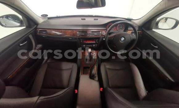 Sayi Na hannu BMW 3–Series Silver Mota in Maseru a Maseru Sayi Na hannu BMW 3–Series Silver Mota in Maseru a Maseru