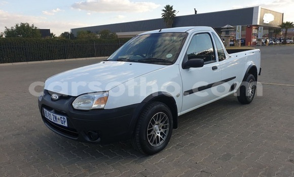 Acheter Occasion Voiture Ford Bronco Blanc à Maseru, Maseru Acheter Occasion Voiture Ford Bronco Blanc à Maseru, Maseru