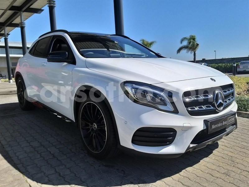 Big with watermark mercedes benz gla klasse mohale's hoek mohale's hoek 12473