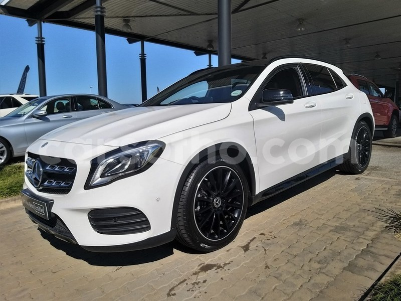 Big with watermark mercedes benz gla klasse mohale's hoek mohale's hoek 12473