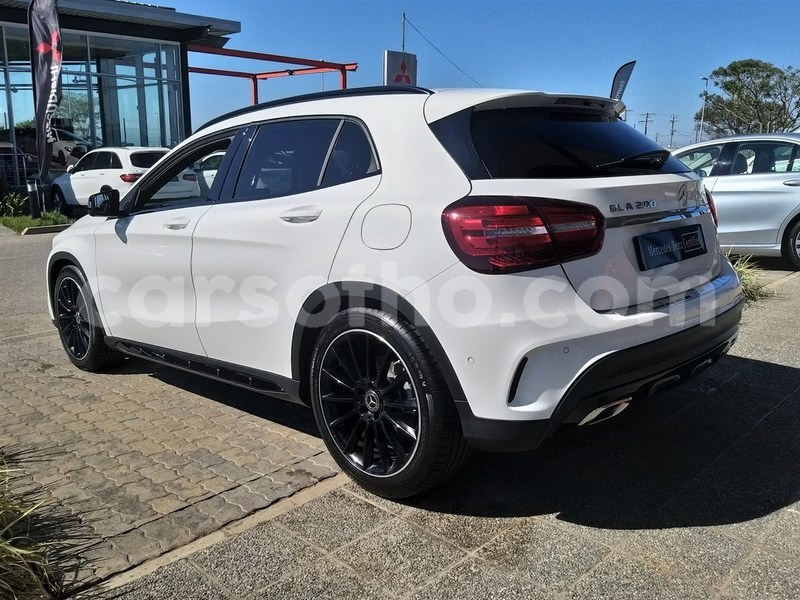 Big with watermark mercedes benz gla klasse mohale's hoek mohale's hoek 12473