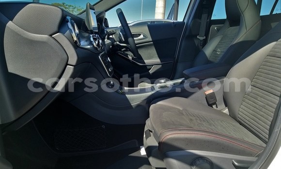 Buy Used Mercedes-Benz GLA-klasse White Car in Mohale's Hoek in Mohale's Hoek Buy Used Mercedes-Benz GLA-klasse White Car in Mohale's Hoek in Mohale's Hoek