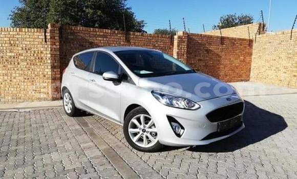 Acheter Occasion Voiture Ford Fiesta Gris à Maseru, Maseru Acheter Occasion Voiture Ford Fiesta Gris à Maseru, Maseru