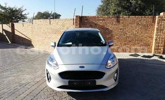 Acheter Occasion Voiture Ford Fiesta Gris à Maseru, Maseru Acheter Occasion Voiture Ford Fiesta Gris à Maseru, Maseru