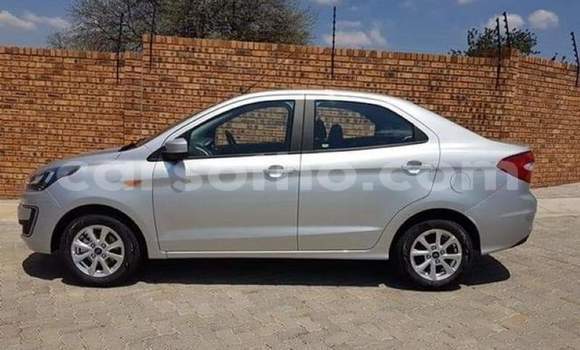 Acheter Occasion Voiture Ford Focus Gris à Maseru, Maseru Acheter Occasion Voiture Ford Focus Gris à Maseru, Maseru