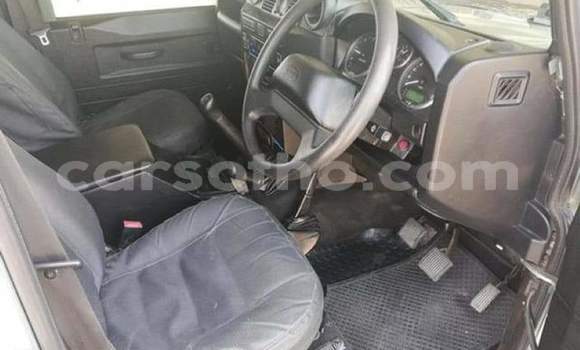 Sayi Na hannu Land Rover Defender Other Mota in Maseru a Maseru Sayi Na hannu Land Rover Defender Other Mota in Maseru a Maseru