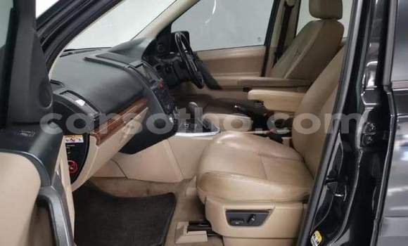 Sayi Na hannu Land Rover Discovery Black Mota in Maseru a Maseru Sayi Na hannu Land Rover Discovery Black Mota in Maseru a Maseru