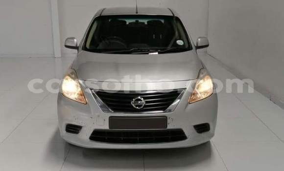 Sayi Na hannu Nissan Almera Silver Mota in Maseru a Maseru Sayi Na hannu Nissan Almera Silver Mota in Maseru a Maseru