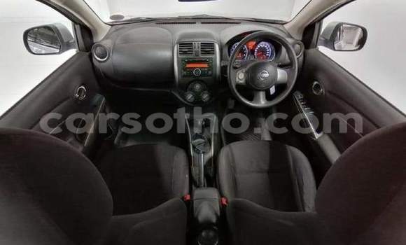 Sayi Na hannu Nissan Almera Silver Mota in Maseru a Maseru Sayi Na hannu Nissan Almera Silver Mota in Maseru a Maseru