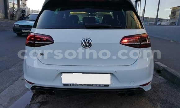 اشتري مستعمل Volkswagen Golf R White سيارة في Hlotse في Leribe اشتري مستعمل Volkswagen Golf R White سيارة في Hlotse في Leribe