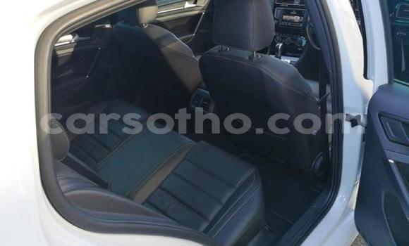 اشتري مستعمل Volkswagen Golf R White سيارة في Hlotse في Leribe اشتري مستعمل Volkswagen Golf R White سيارة في Hlotse في Leribe