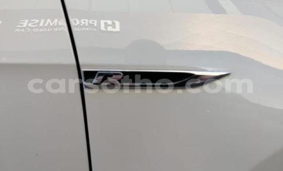 اشتري مستعمل Volkswagen Golf R White سيارة في Hlotse في Leribe اشتري مستعمل Volkswagen Golf R White سيارة في Hlotse في Leribe