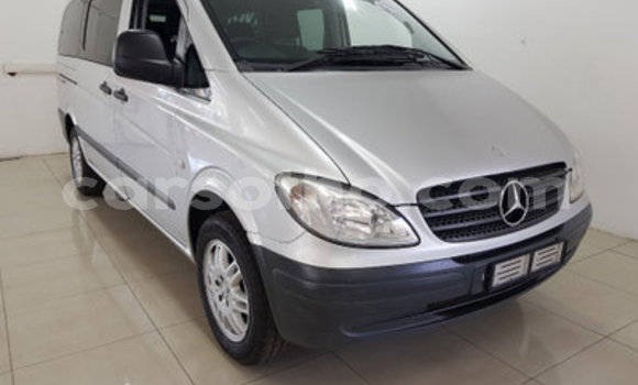 Sayi Na hannu Mercedes-Benz Vito Silver Mota in Maseru a Maseru Sayi Na hannu Mercedes-Benz Vito Silver Mota in Maseru a Maseru