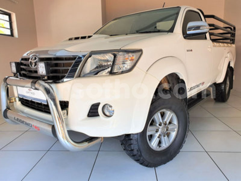 Big with watermark toyota hilux leribe maputsoe 12499