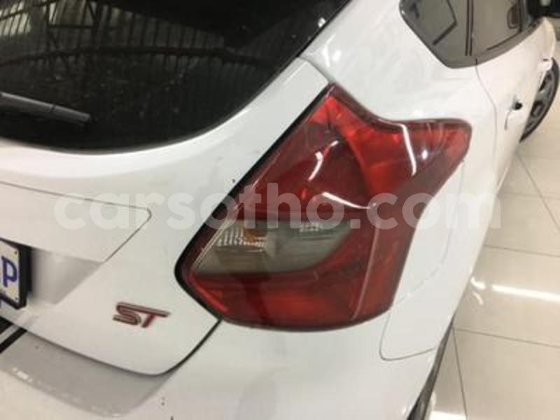 Big with watermark ford focus st leribe peka 12500