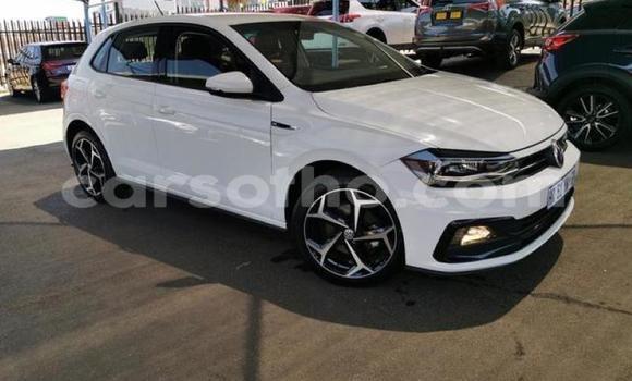 Acheter Occasion Voiture Volkswagen Polo Blanc à Maseru, Maseru Acheter Occasion Voiture Volkswagen Polo Blanc à Maseru, Maseru