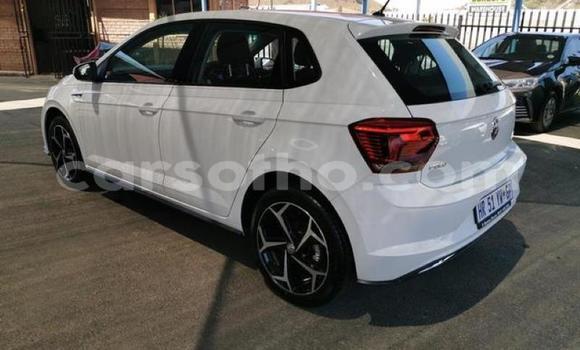 Acheter Occasion Voiture Volkswagen Polo Blanc à Maseru, Maseru Acheter Occasion Voiture Volkswagen Polo Blanc à Maseru, Maseru